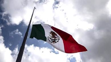 المكسيك تحذر إسرائيل من تبعات عدم تسليمها الرئيس السابق لوكالة التحقيقات الجنائية